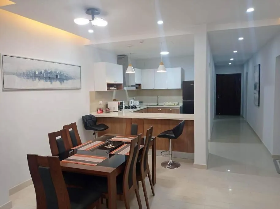 Lovely Apt 2Bd 2Ba+Dsq - Walking Dist To Un-Eca, Addis Ababa Apartment
