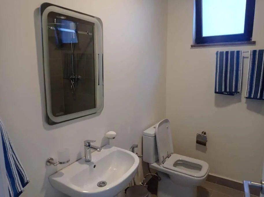 Lovely Apt 2Bd 2Ba+Dsq - Walking Dist To Un-Eca, Addis Ababa Apartment 0*,